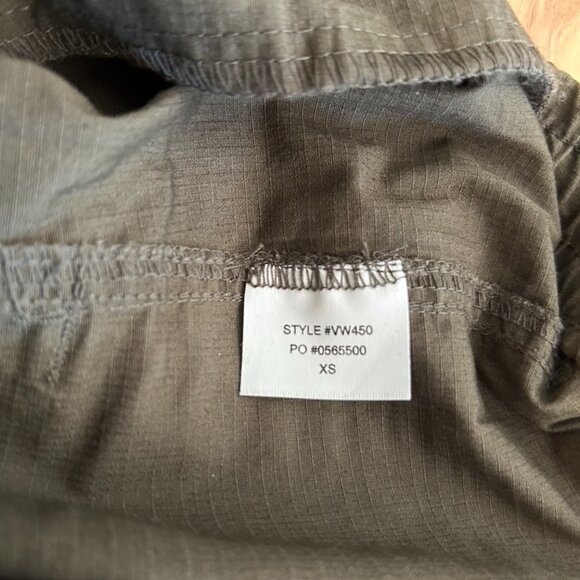 Vuori Ripstop Pants - Picture 2 of 4